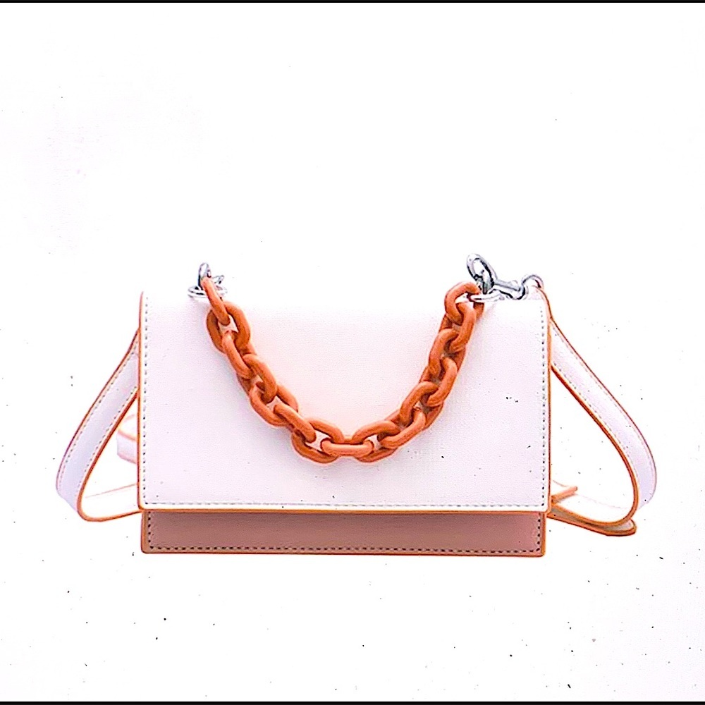 Gorgeous multi color chain crossbody handbag
